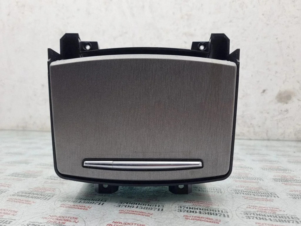 Cup holder – Audi A6 Allroad C6 (2006-2011)