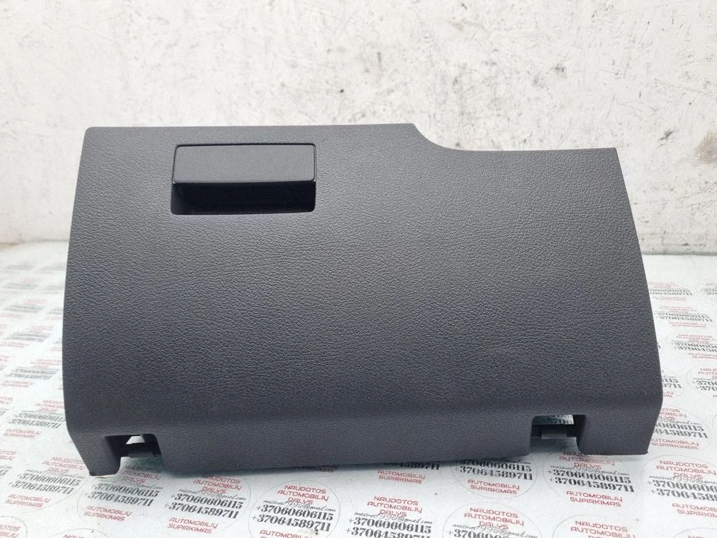 Glove box lid/cover – Volkswagen Touran I (2003-2010)