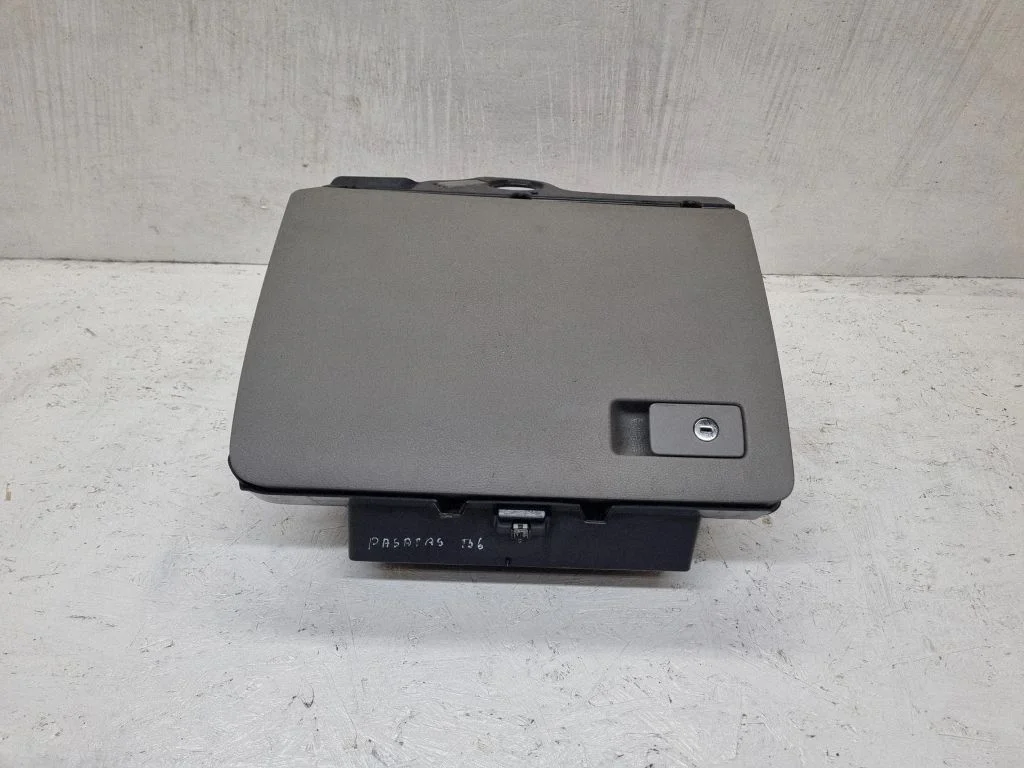 Glove box set 3C1857114