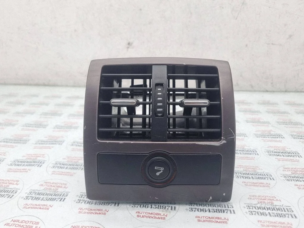 Rear air vent grill – Audi A6 Allroad C5 (1999-2005)