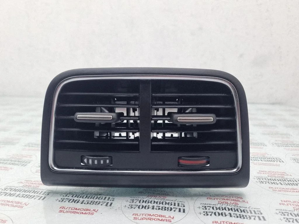 Rear air vent grill – Audi A4 Allroad B8 (2008-2016)