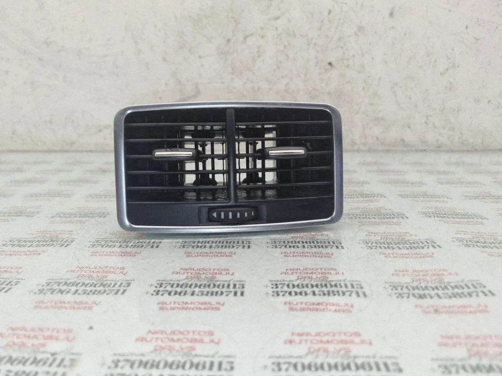 Rear air vent grill – Audi A6 Allroad C6 (2006-2011)