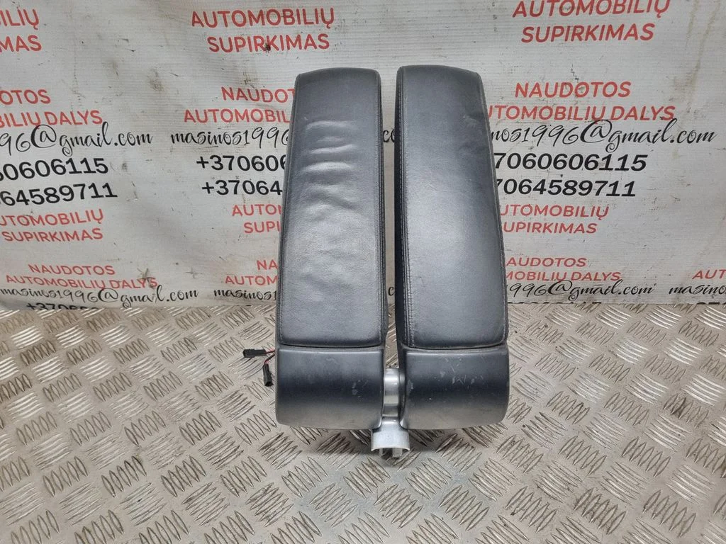 Podłokietnik 4E0864206