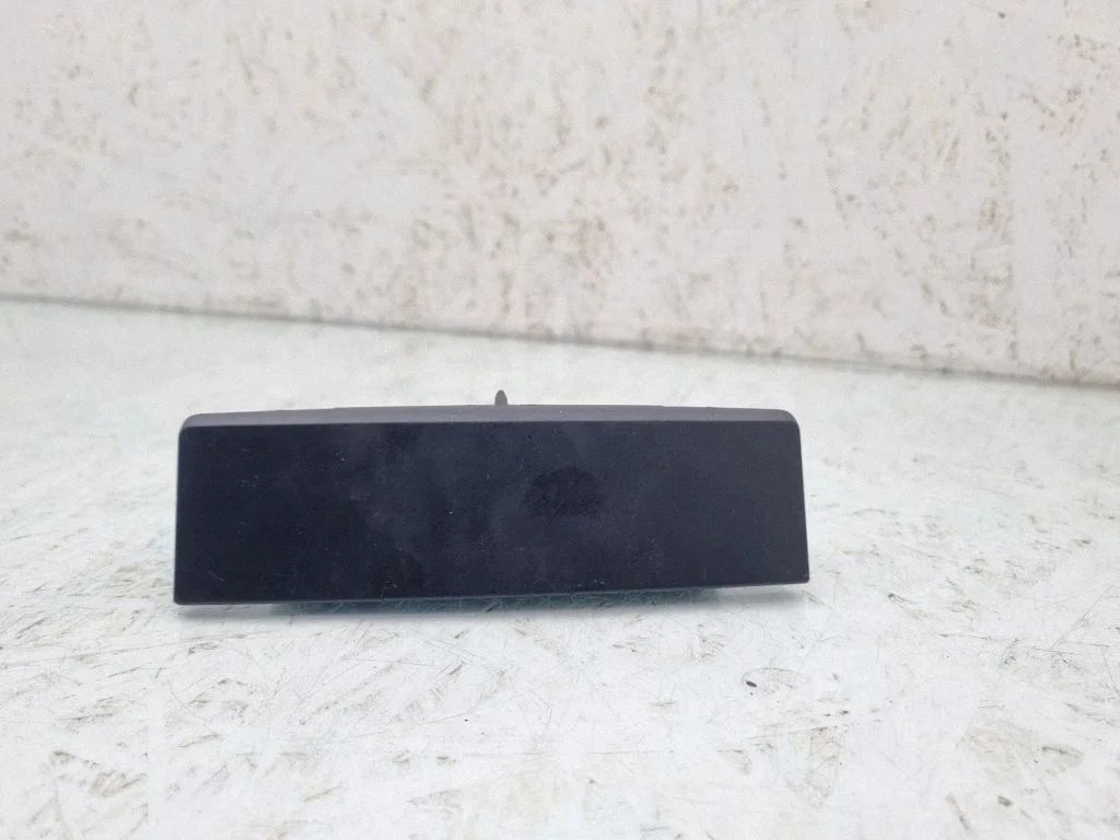 Ashtray (rear) – Audi A4 Allroad B8 (2008-2016)