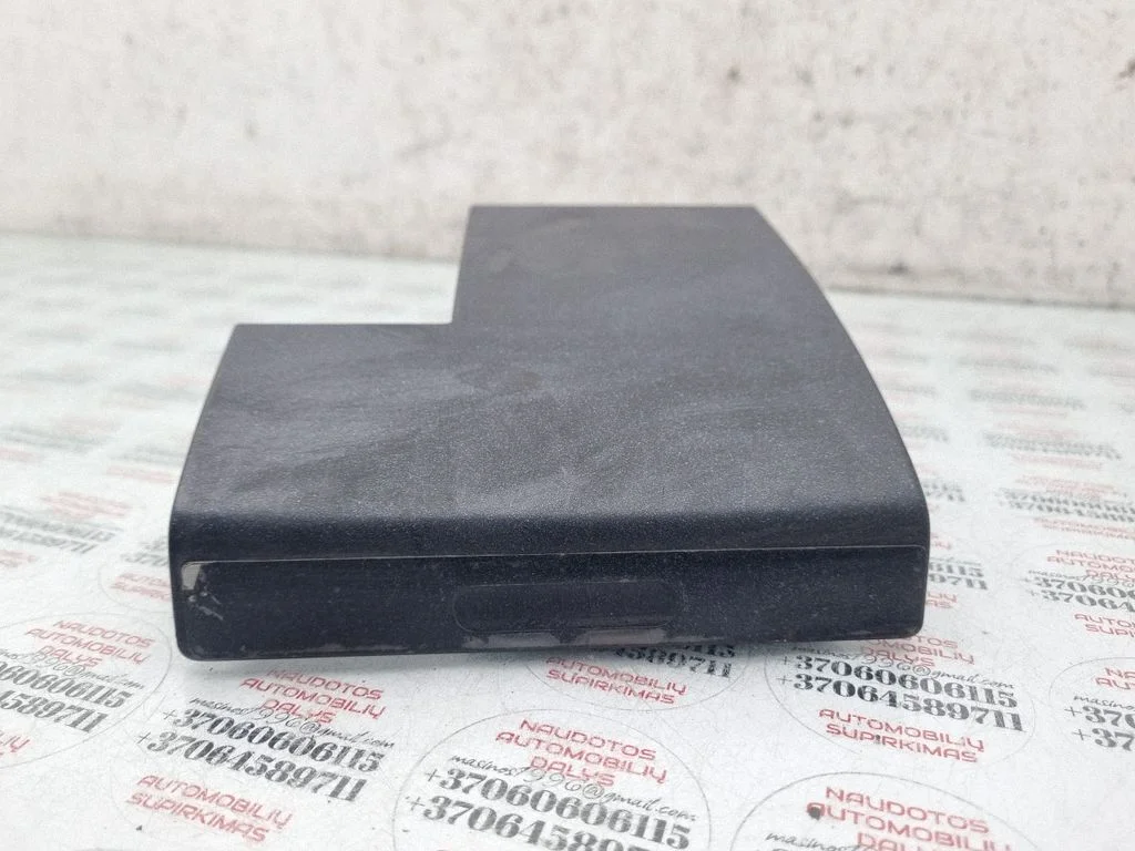 Ashtray (front) – Audi A3 S3 8L (1996-2003)