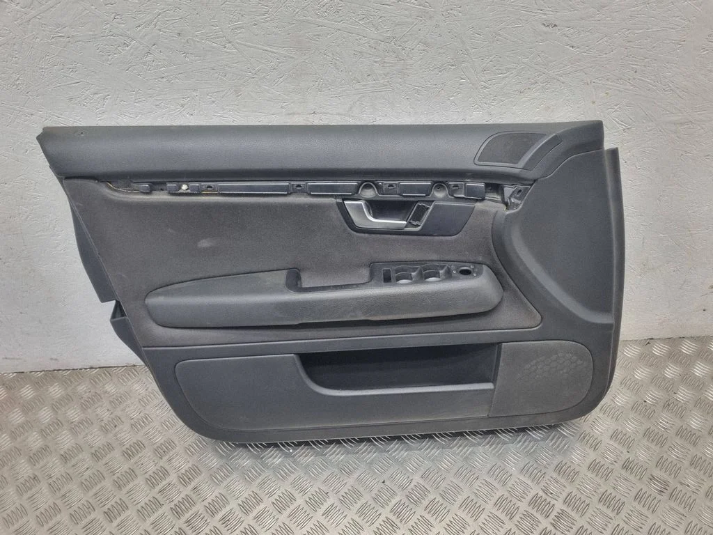 Front door card panel trim 8E1867105