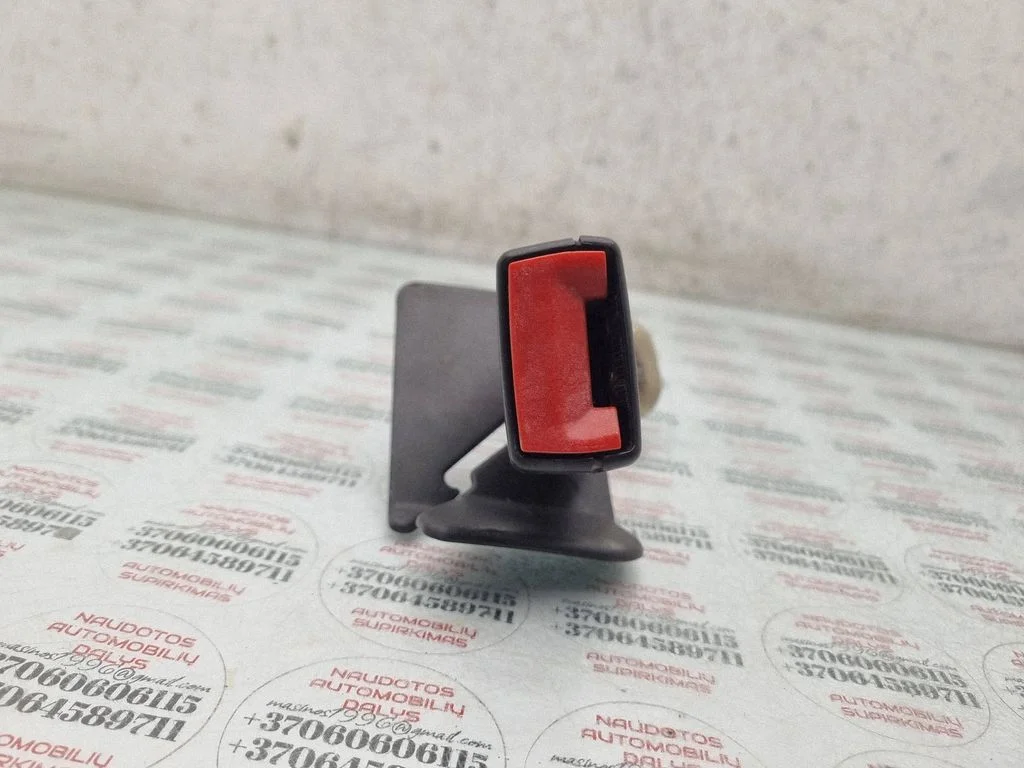 Tagumise turvavöö pannal 4B0857740A