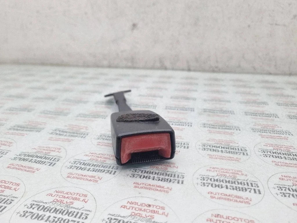 Front seatbelt buckle – Audi A4 S4 B6 8E 8H (2001-2005)