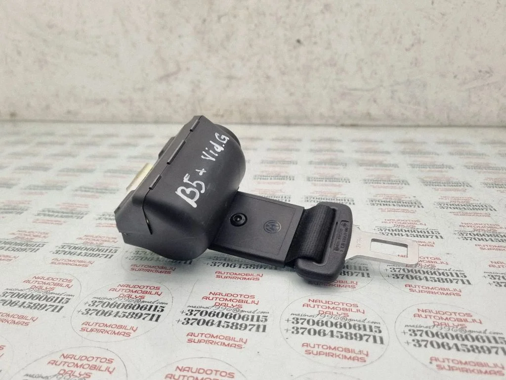 Middle seatbelt (rear) 3B0857813B
