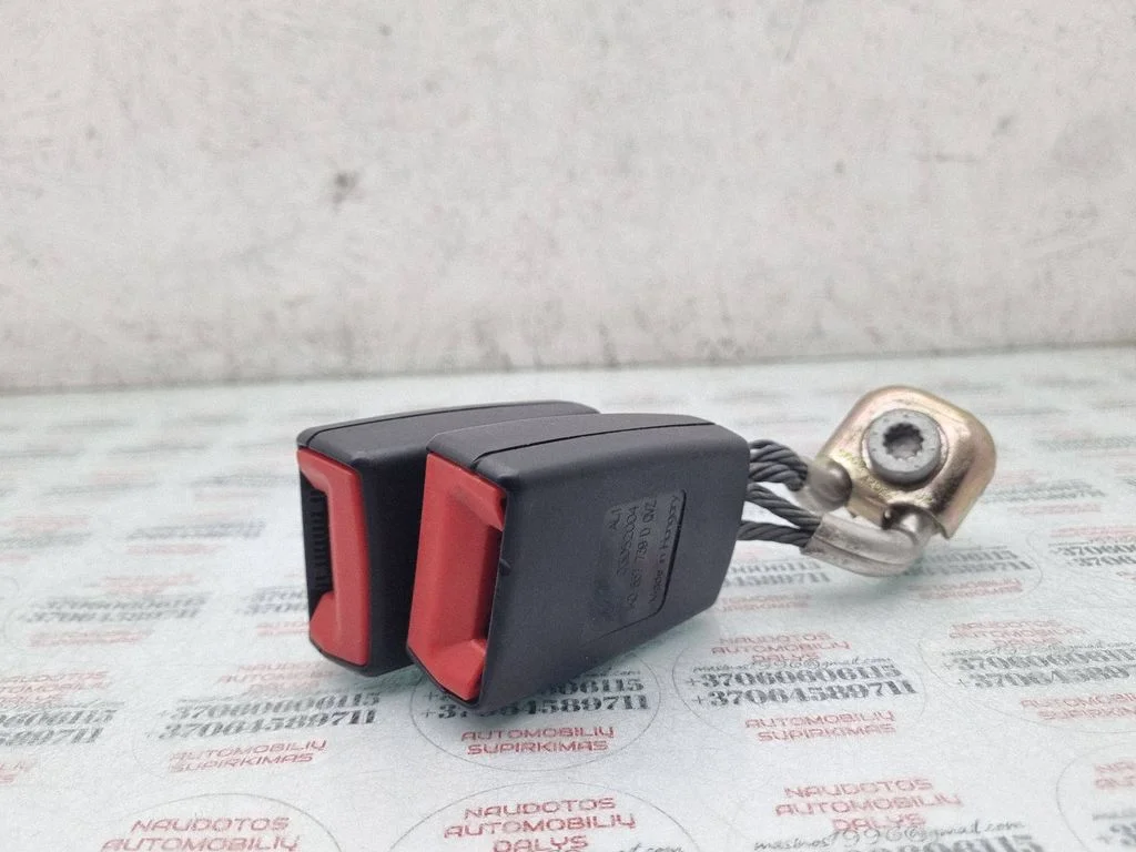 Middle seatbelt buckle (rear) 1K0857739D