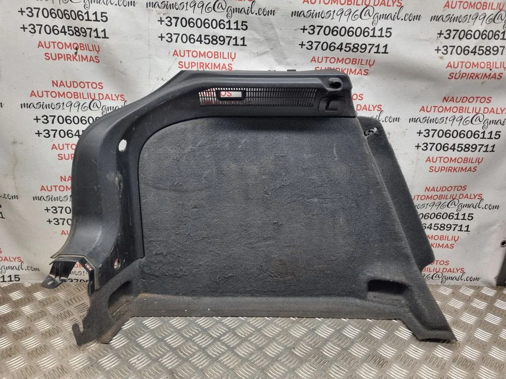 Trunk/boot lower side trim panel 8P3863879