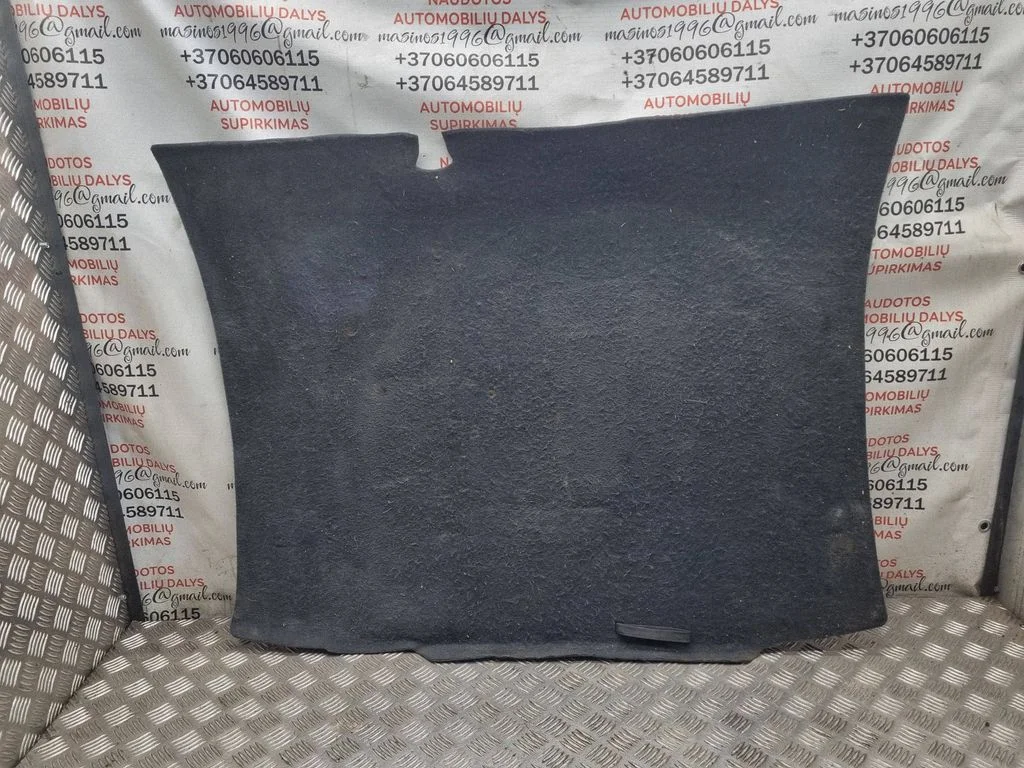 Trunk/boot floor carpet liner 8L0863463