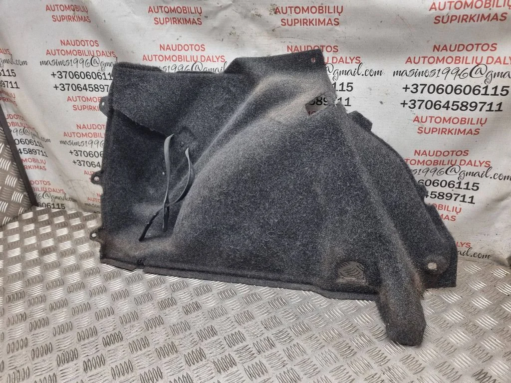 Trunk/boot side trim panel 1K6867427S