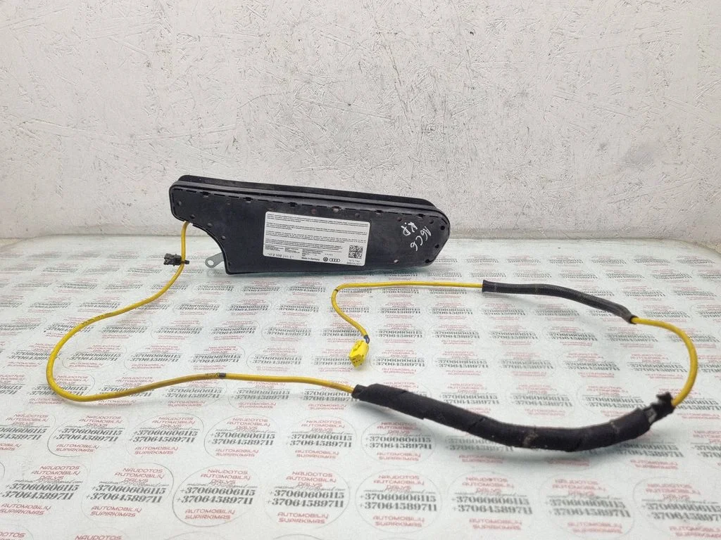 Istme turvapadi 4F0880241E