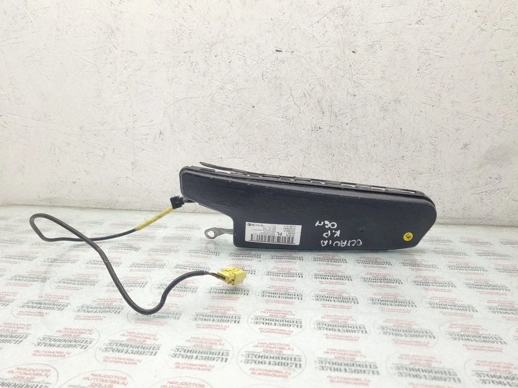 Seat airbag 1K4880241B
