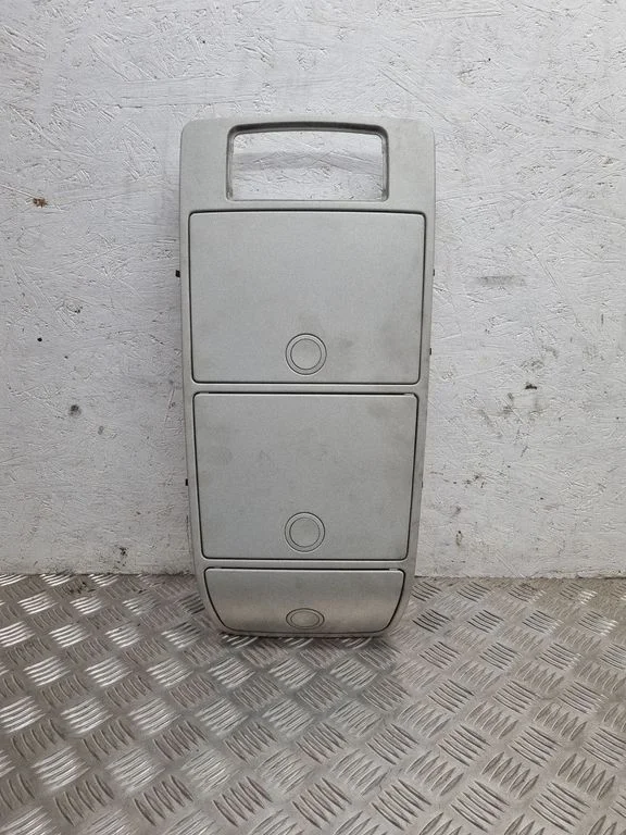 Headlining roof glove box – Volkswagen Touran I (2003-2010)