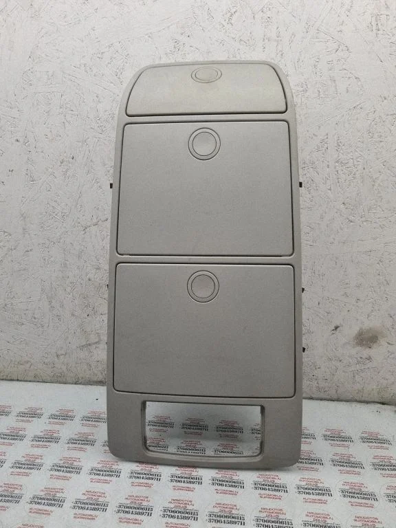 Headlining roof glove box – Volkswagen Touran I (2003-2010)