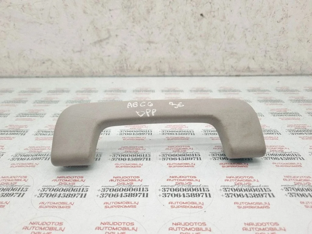 Front interior roof grab handle – Audi A6 Allroad C6 (2006-2011)