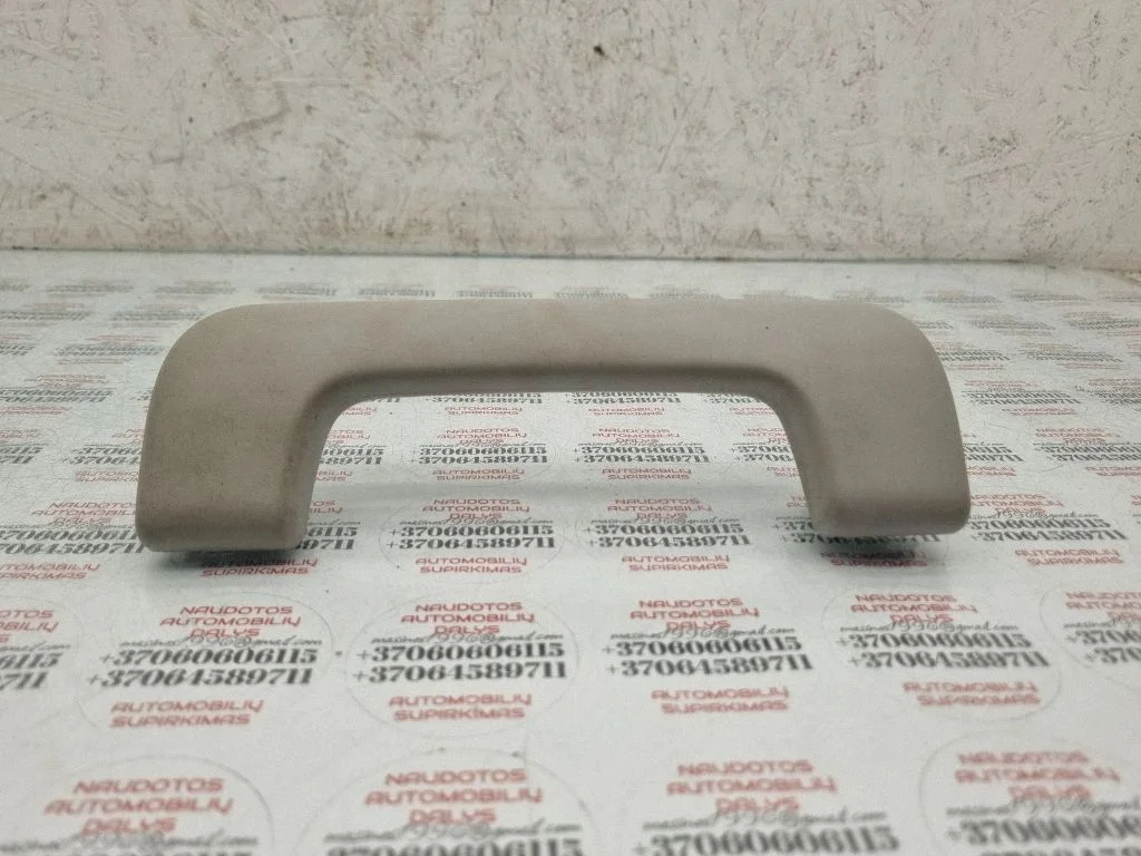 Front interior roof grab handle – Audi A6 Allroad C6 (2006-2011)