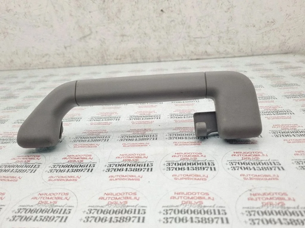 Rear interior roof grab handle – Volkswagen Touareg I (2002-2010)
