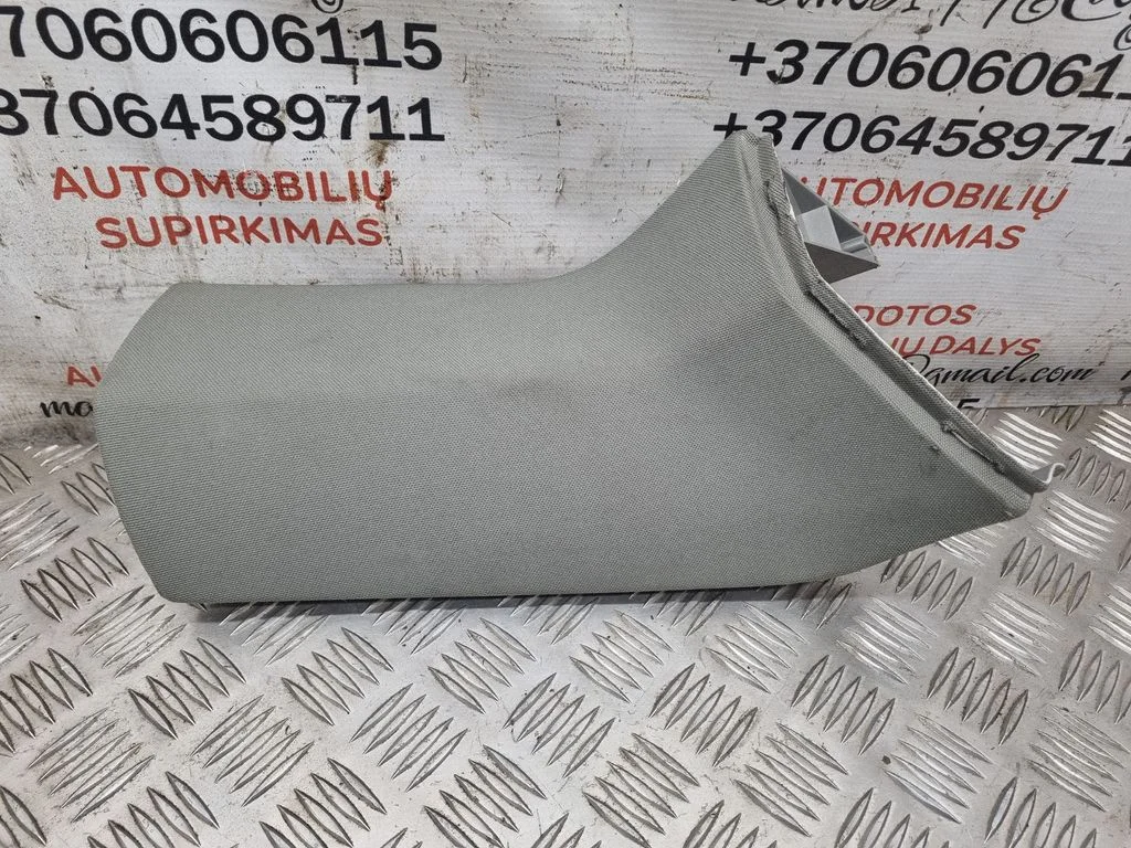 (D) piilari kate (ülemine) 8Z0867245