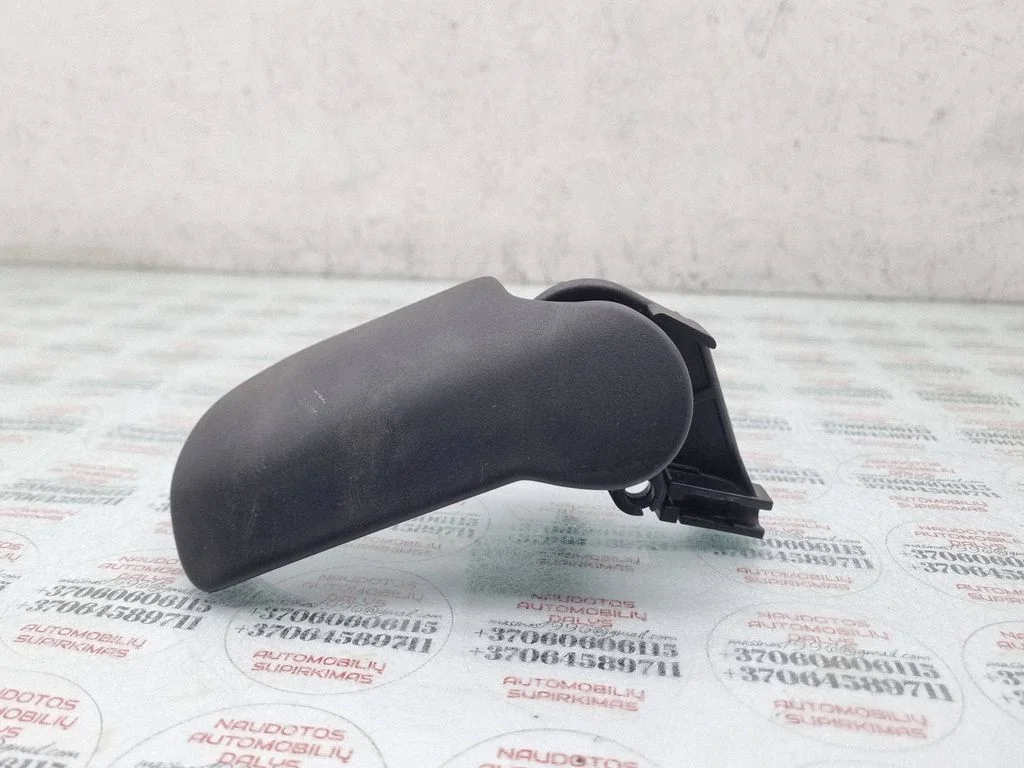 Engine bonnet (hood) release handle 4F1823533C