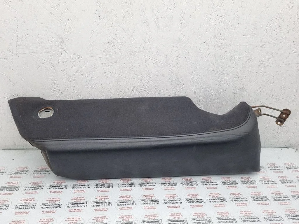Rear seat side top trim – Audi A6 Allroad C6 (2006-2011)