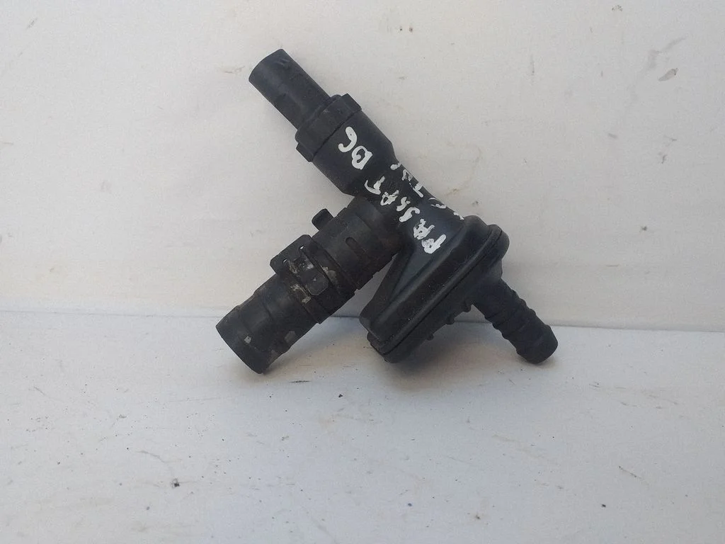 Kütuse temperatuuri andur – Volkswagen Passat CC (2008-2016)
