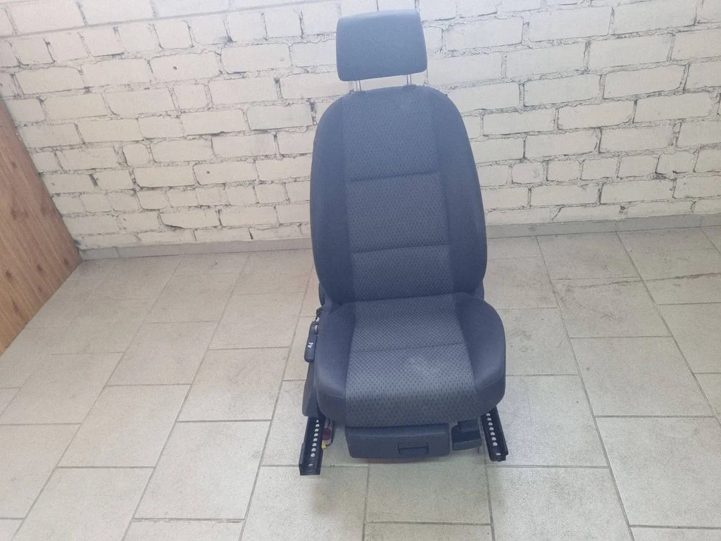 Front passenger seat – Audi A6 Allroad C6 (2006-2011)