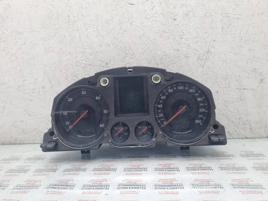 Speedometer (instrument cluster) – Volkswagen Passat CC (2008-2016)