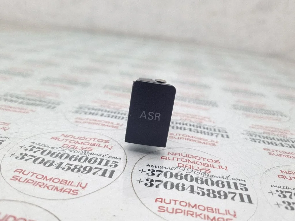 Veojõukontrolli (ASR) lüliti