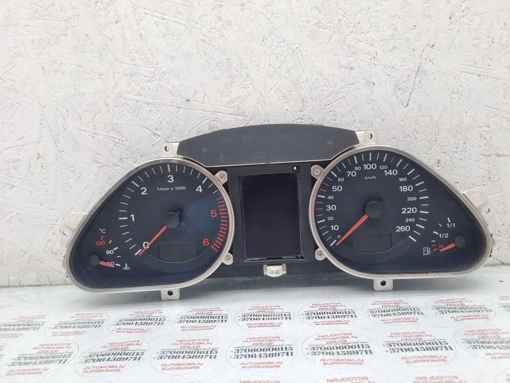 Speedometer (instrument cluster)
