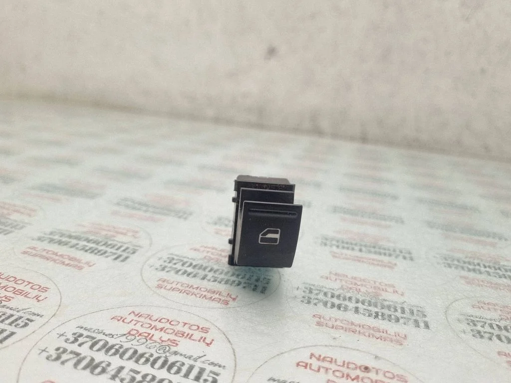 Elektriaknate lüliti 7L6959855B