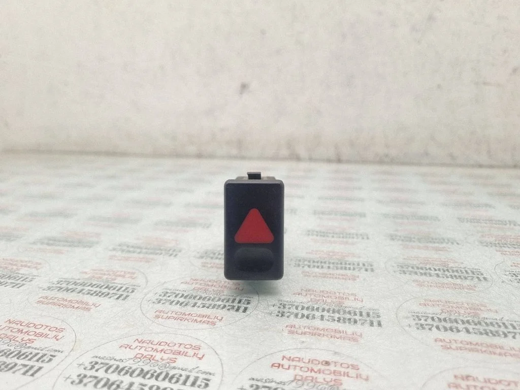 Hazard light switch 7M5953235A