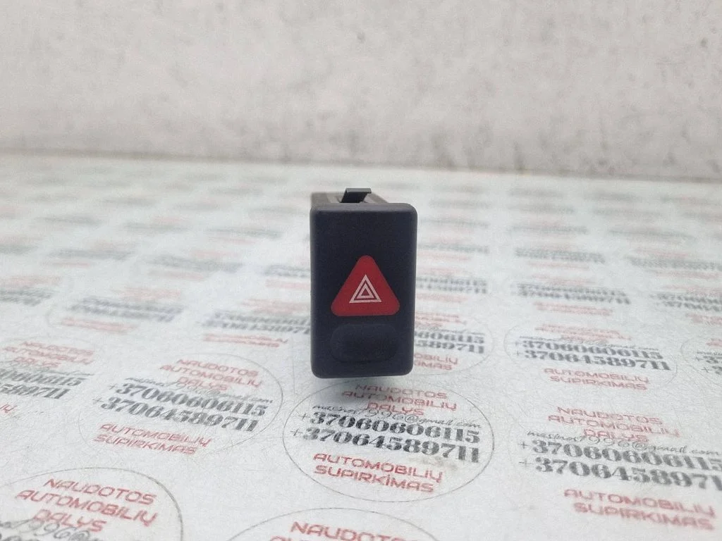 Hazard light switch – Volkswagen Sharan (2001-2010)