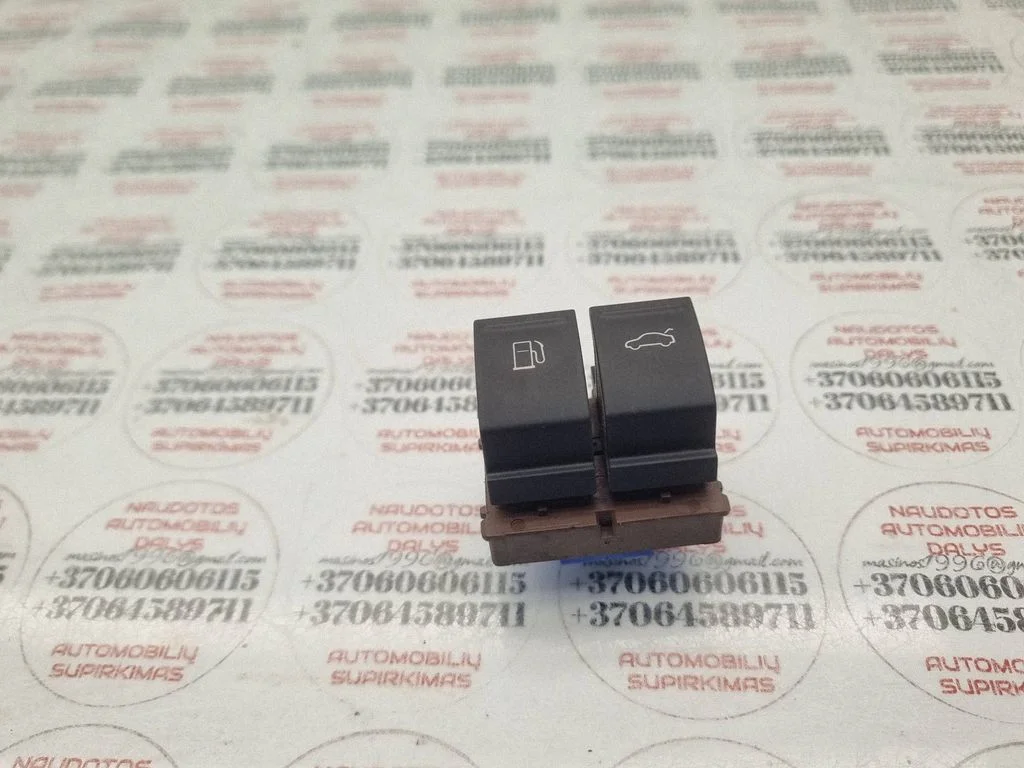 Fuel tank opening switch – Volkswagen Passat CC (2008-2016)