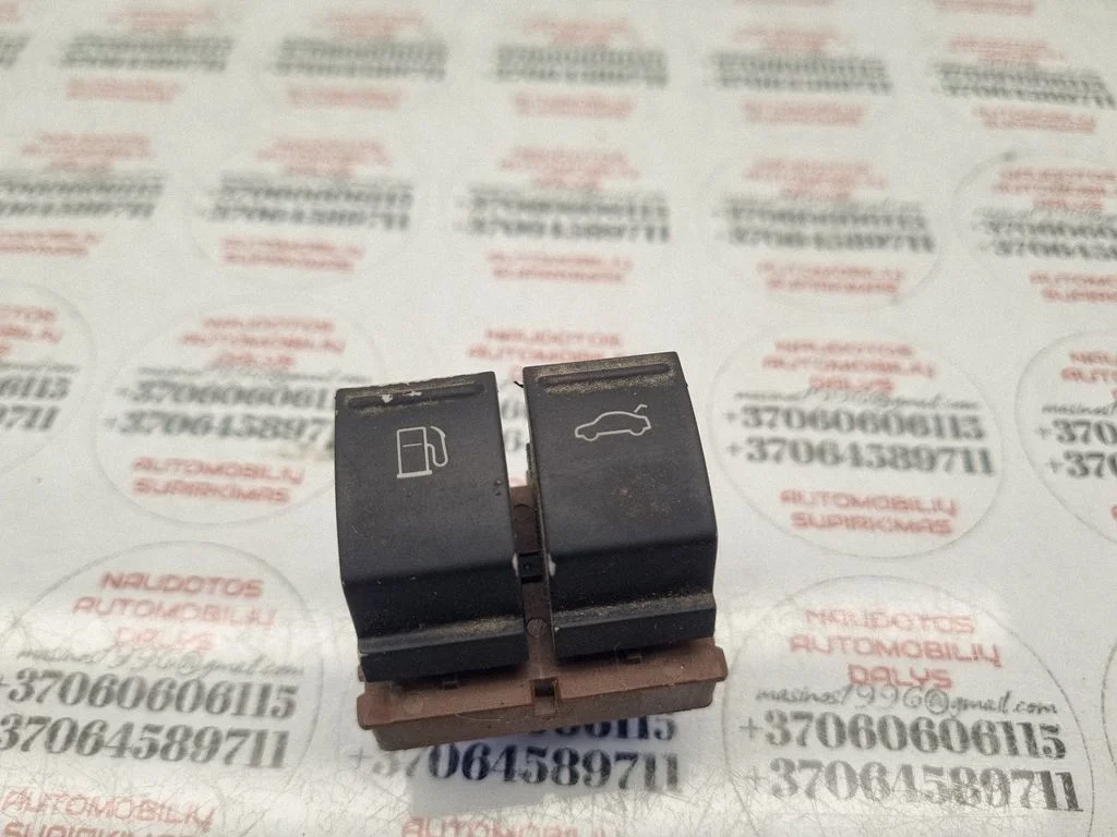 Fuel tank opening switch – Volkswagen Passat CC (2008-2016)