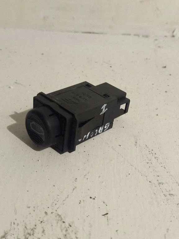 Air circulation switch – Ford Galaxy (1995-2000)