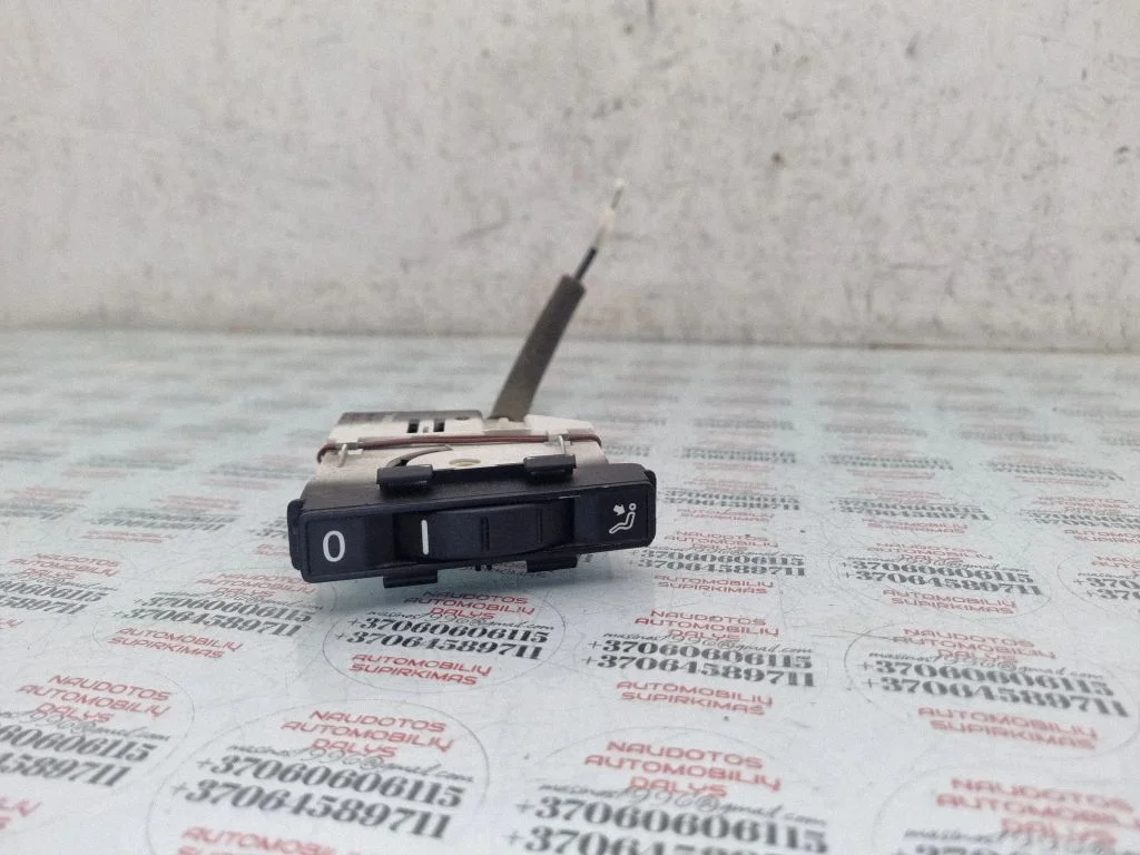 Interior fan control switch – Volkswagen Touareg I (2002-2010)