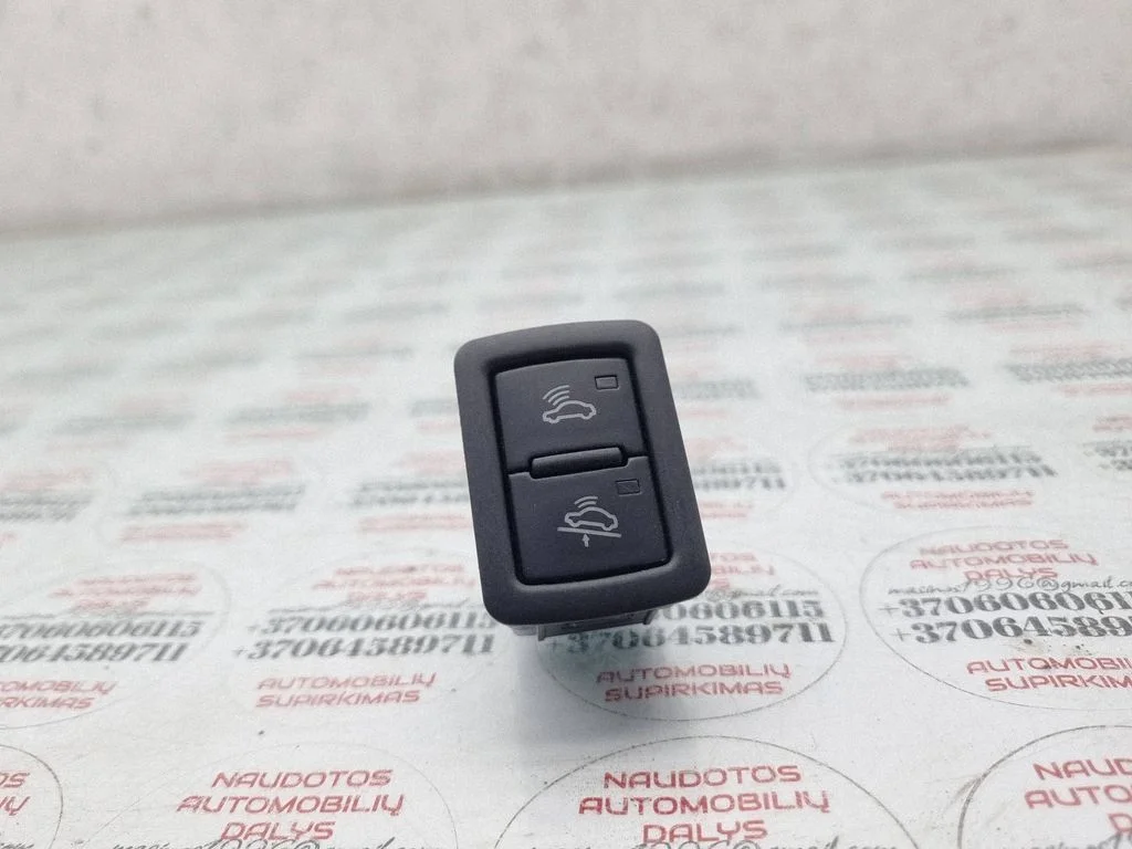 Alarm switch – Audi Q7 4L (2005-2015)