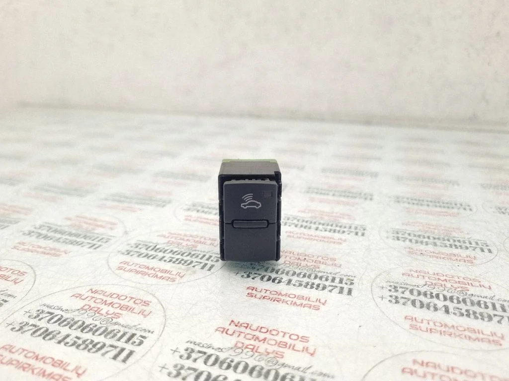 Alarm switch – Audi A8 S8 D3 4E (2002-2009)