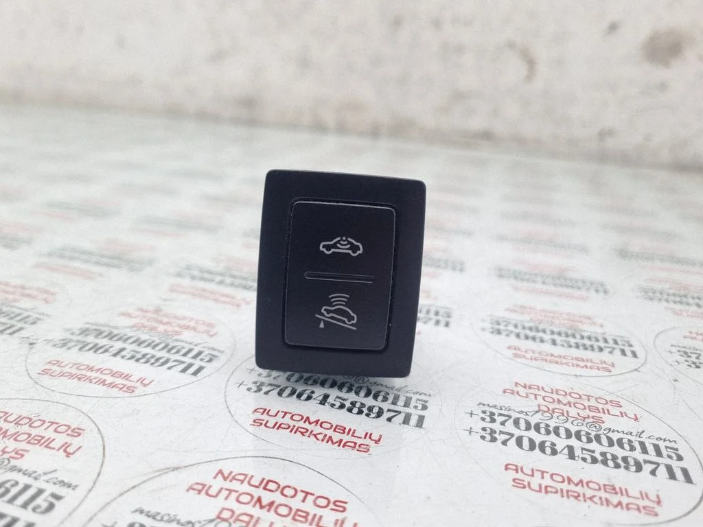 Alarm switch – Volkswagen Touareg I (2002-2010)