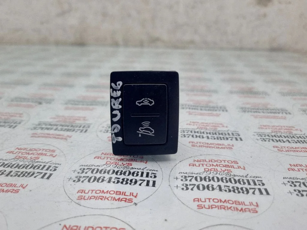 Alarm switch – Volkswagen Touareg I (2002-2010)