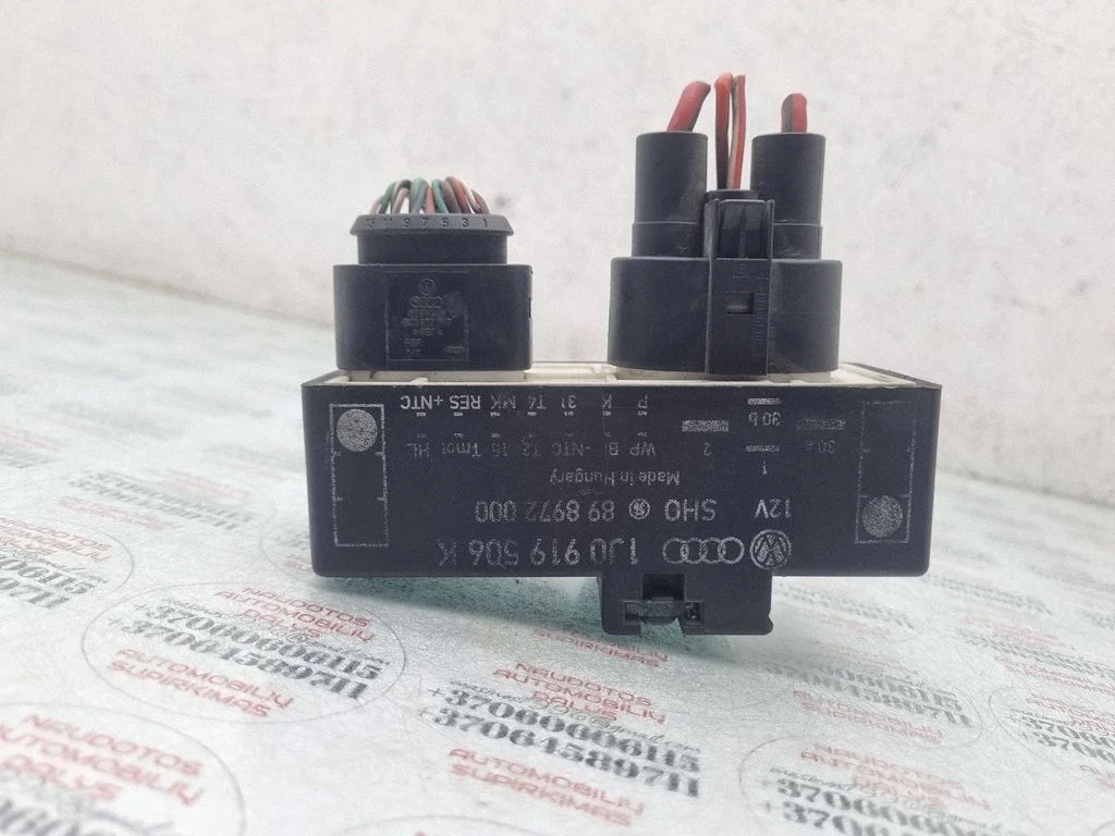 Coolant fan relay – Volkswagen Golf IV (1998-2005)