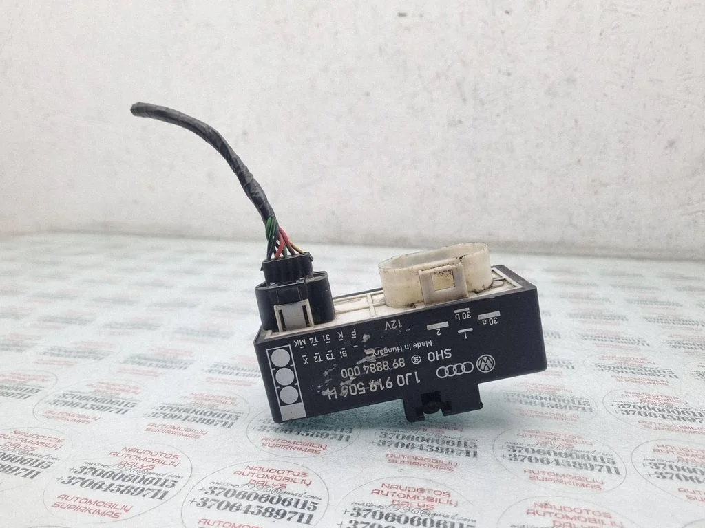Coolant fan relay 1J0919506H