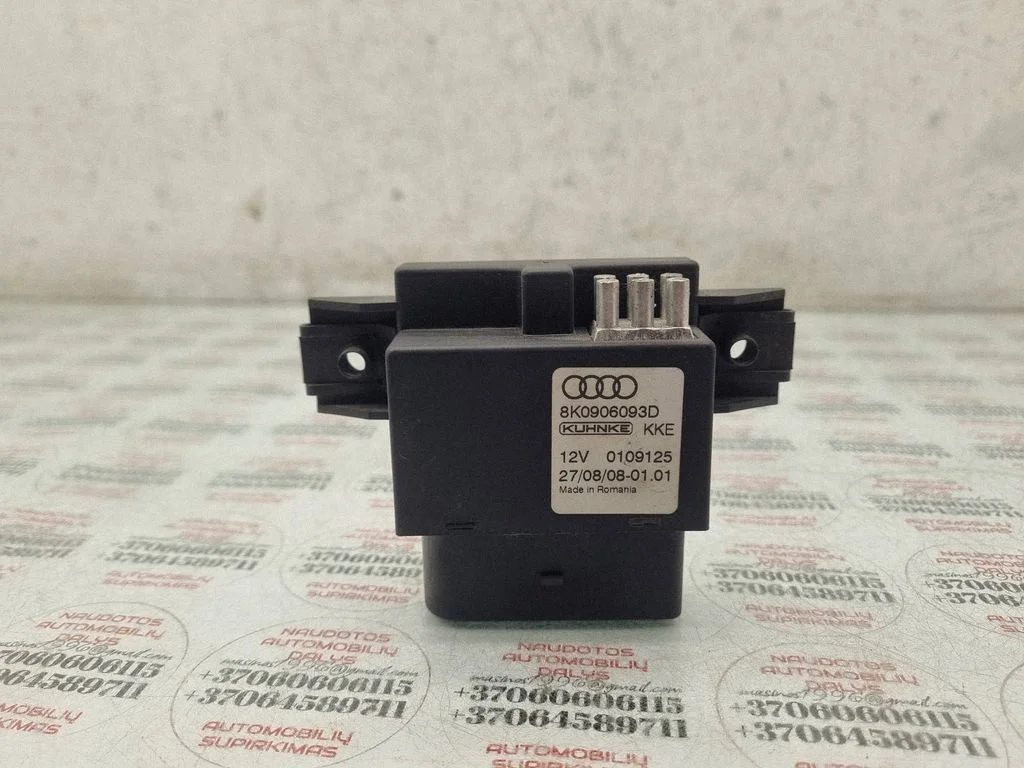 Sterownik pompy paliwa 8K0906093D