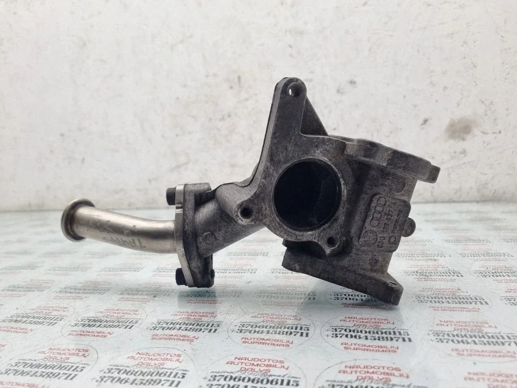 EGR valve cooler bracket – Volkswagen Touran I (2003-2010)