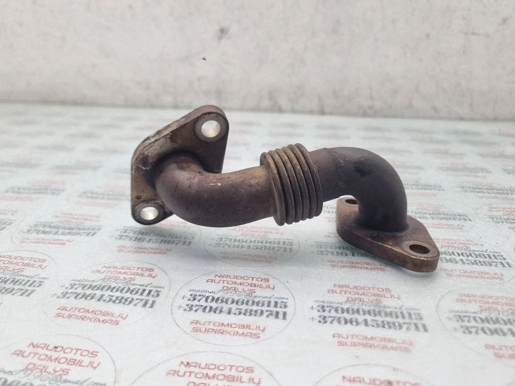 EGR valve line/pipe/hose 03G131521