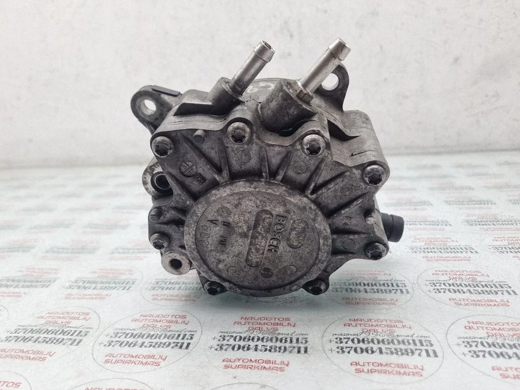 Vacuum pump – Audi A3 S3 8P (2003-2012)