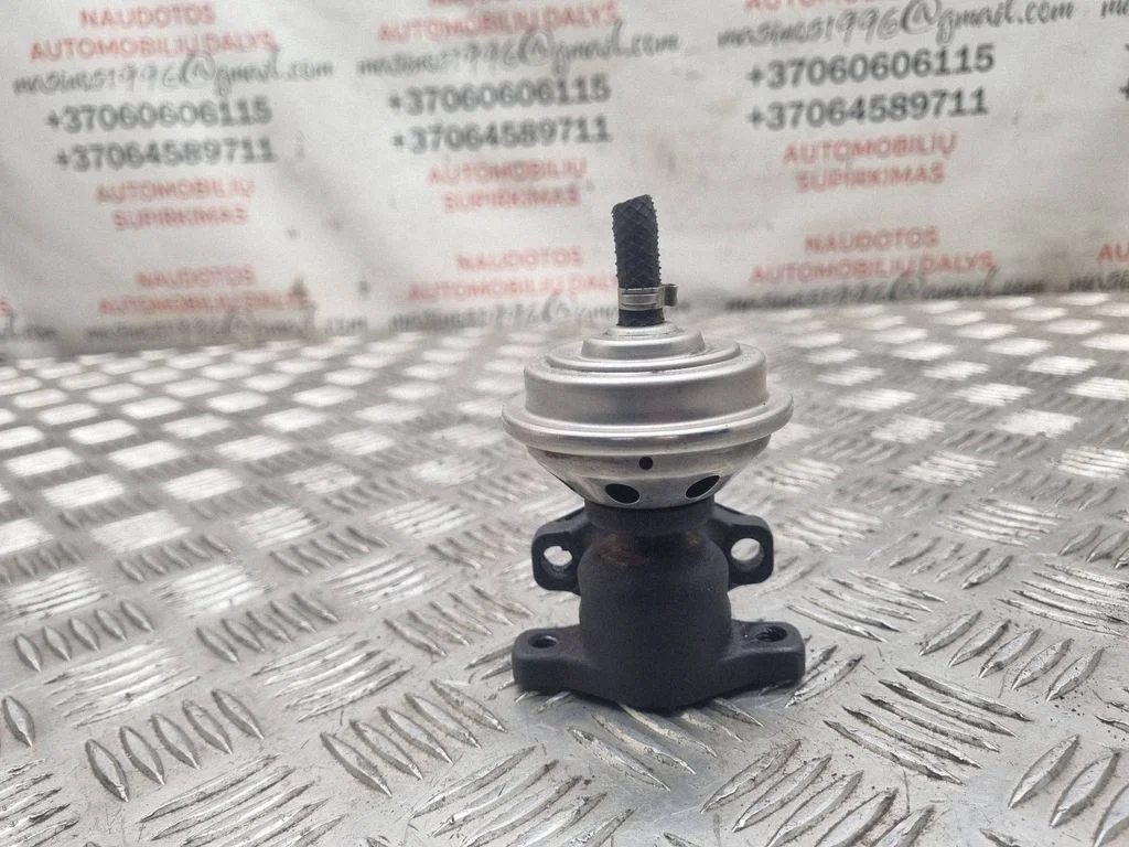 EGR valve 028131501E